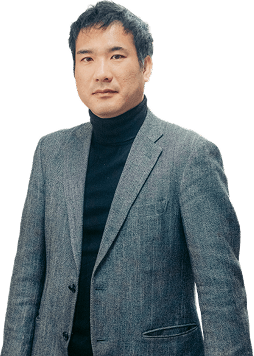 准教授　安岡 健一